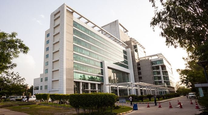Office Space For Rent and Sale in BPTP Park Centra NH-8 Gurgaon