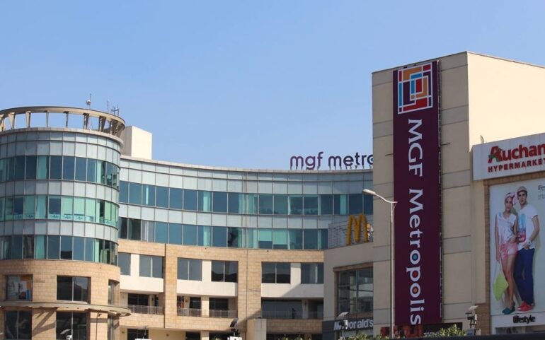Pre- leased Office Space in MGF Metropolis Sector-28 Gurgaon 1550 Sq ft — photo 1