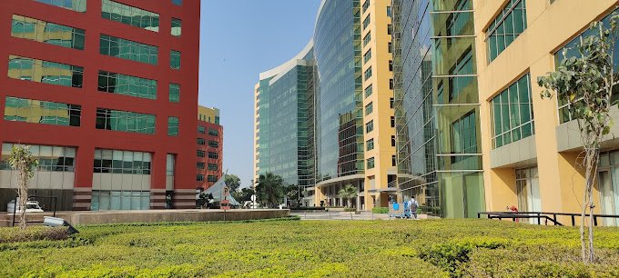 Pre- leased Office Space in Unitech Cyber Park Sector 39, Gurgaon 4400 Sq ft — photo 1