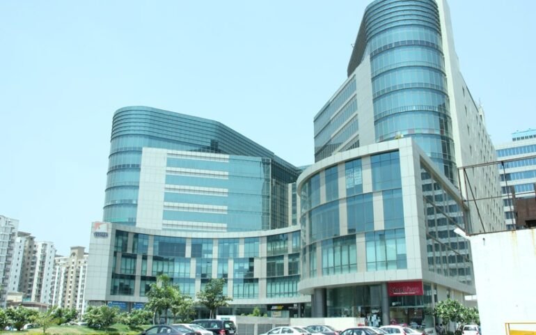 Pre- leased Office Space in Welldone Tech Park Sector 48, Gurgaon 2025 Sq ft — photo 1