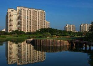 DLF The Camellias image 3