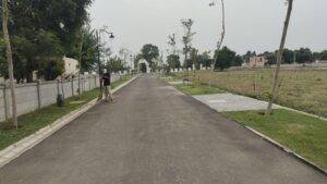 Paras Ekam Roseview 2 image 6