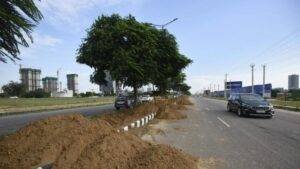 GMDA to Repair Road Linking New Sectors With Delhi