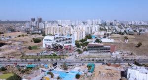 Trehan Iris Broadway image 2