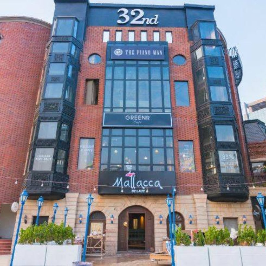 32nd Avenue Shop For Sale in NH-8 Gurgaon (6)