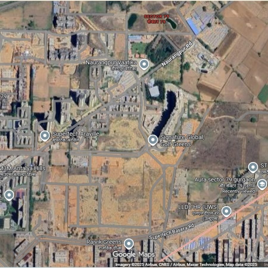 Aura sector 79 location Map