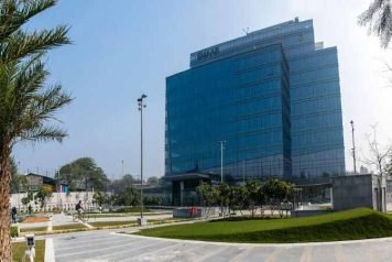 Emaar-Capital-Tower-on-MG-Road-3-770x450 (1)