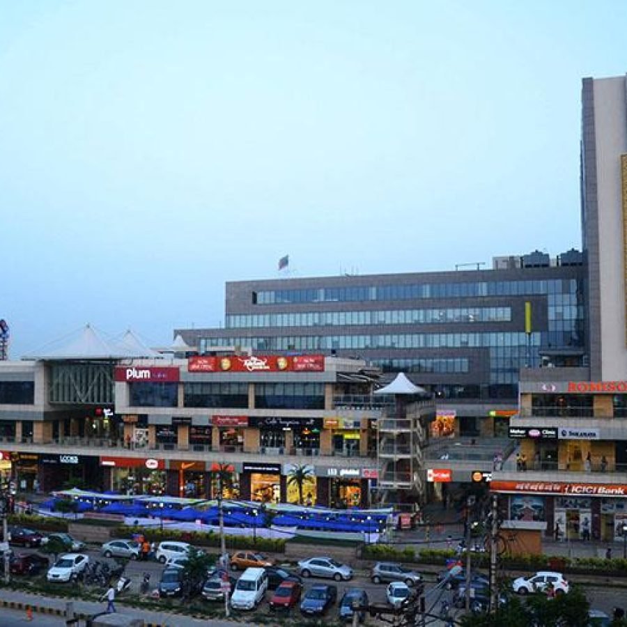 Good Earth City Centre,gurgaon