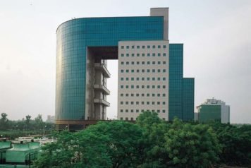 Signature-Towers-Gurgaon-770x481 (3)